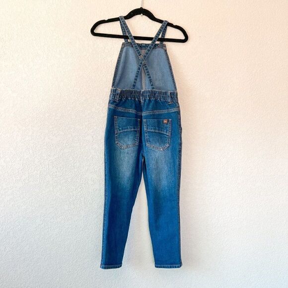 Tea Collection Denim Bib Tapered Overalls, Size 5 - Picture 4 of 6